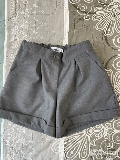 Школьные шорты на девочку