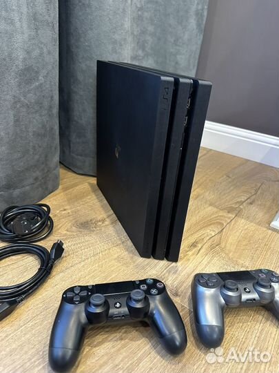 Sony playstation 4 pro 1tb
