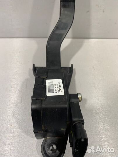 Педаль газа Kia Rio седан G4FA 2013