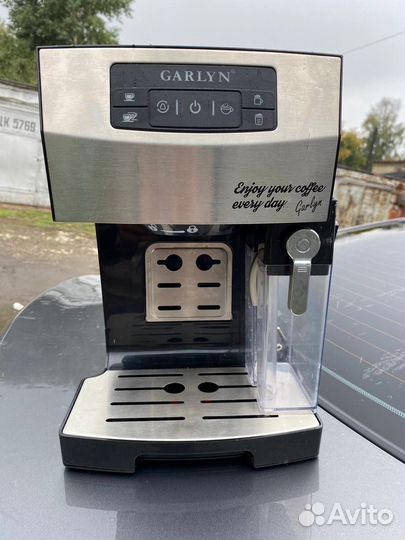 Кофеварка кофемашина Garlyn L70