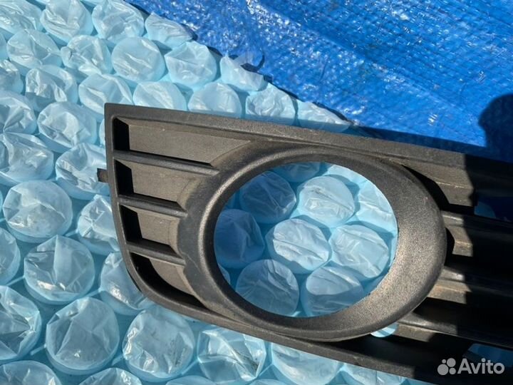 Накладка птф передняя правая Audi A4 B6/8E BGN