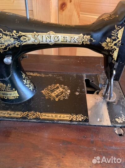 Швейная машина Singer