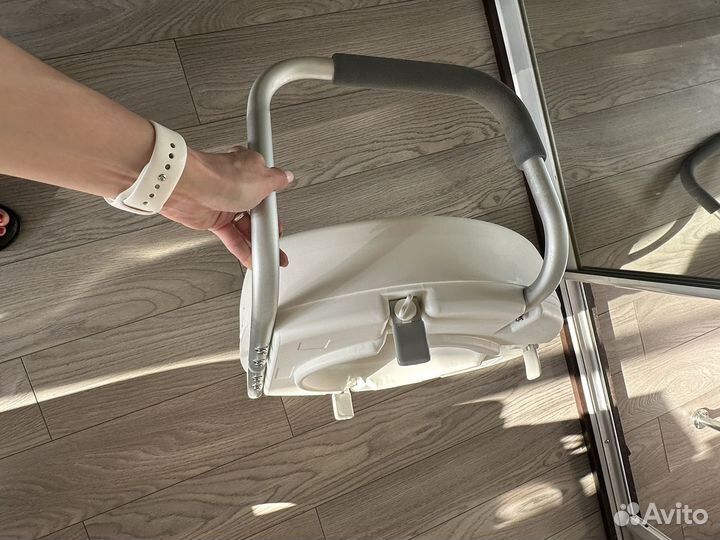 Сиденье-насадка на унитаз для пожилых и инвалидов