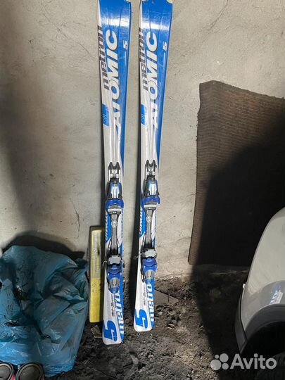Горные лыжи salomon