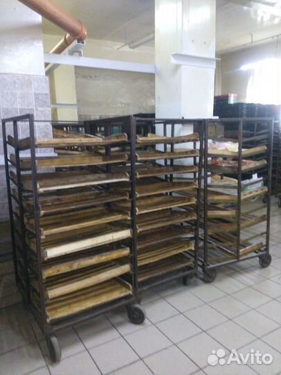 Вагонетки для хлебных лотков (90шт)