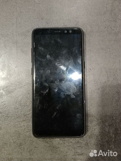 Samsung Galaxy A8+ SM-A730F/DS, 4/32 ГБ