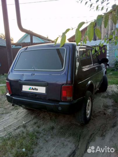 LADA 4x4 (Нива) 1.7 МТ, 2002, 87 500 км