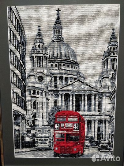 Картина, вышитая бисером 