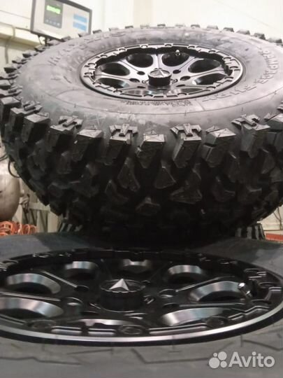 Комплект колеc maxxis 32/15 для brp maverick x3