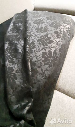 Ткань трикотин для пошива женской одежды