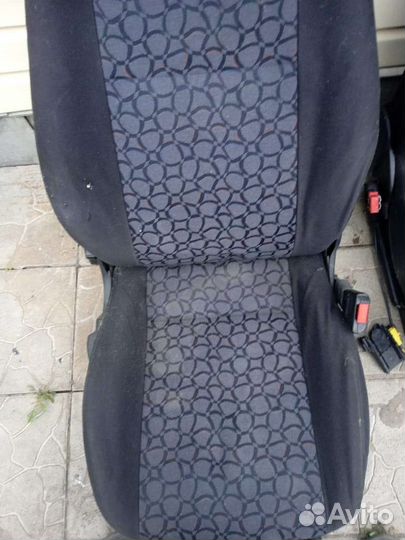 Комплект сидений Opel Astra G