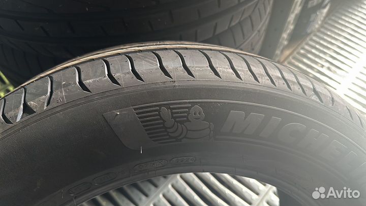 Michelin Primacy 4 235/60 R18 103V