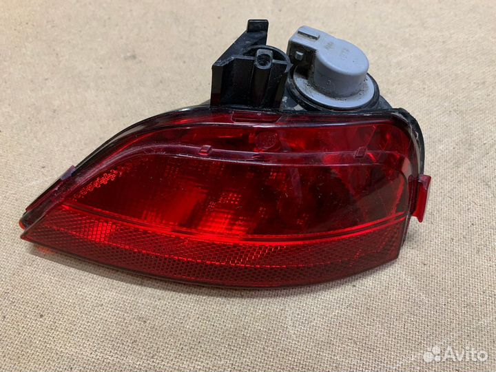 Фонарь заднего бампера левый Arkana