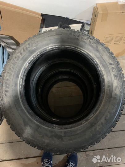 Bridgestone Ice Cruiser 5000 205/65 R16