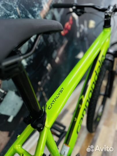 Горный велосипед Cannondale Catalyst 3 27,5”