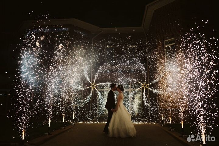 Холодные фонтаны на свадьбу