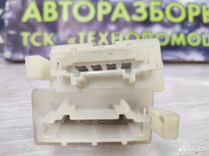 Резистор отопителя Renault Logan