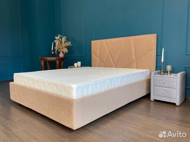 Кровать двухспальная geometry