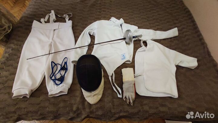 Костюм для фехтования