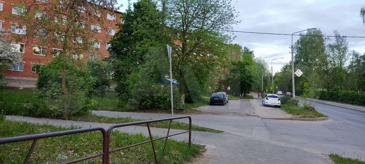 Комната 13,1 м² в > 9-к., 4/5 эт.