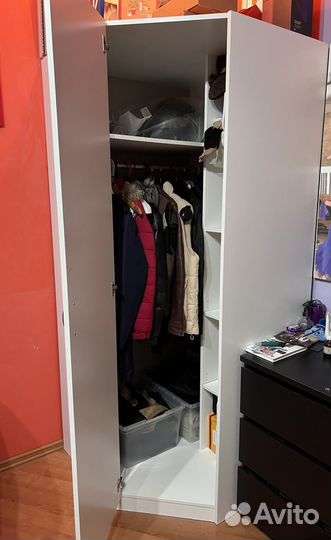 Шкаф угловой