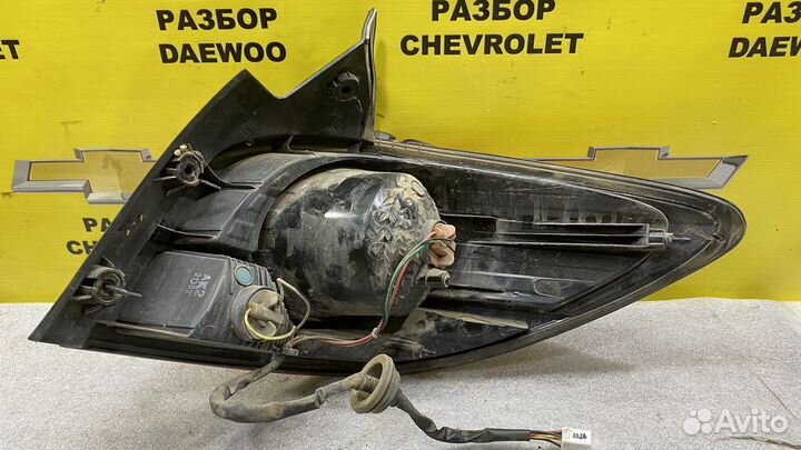 Задний левый фонарь chevrolet cruze хэтчбек