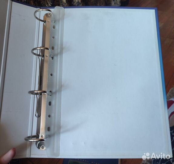 Папка-скоросшиватель Amway