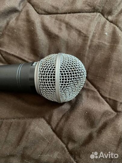 Динамический микрофон Shure SM 48