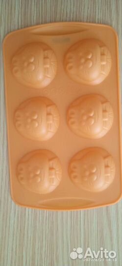 Форма силиконовая для выпечки