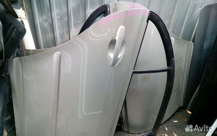 Дверь задняя седан Toyota Avensis 25 2003-2009