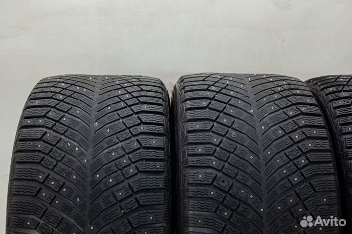 Michelin X-Ice North 4 SUV 265/45 R20 и 295/40 R20 108T