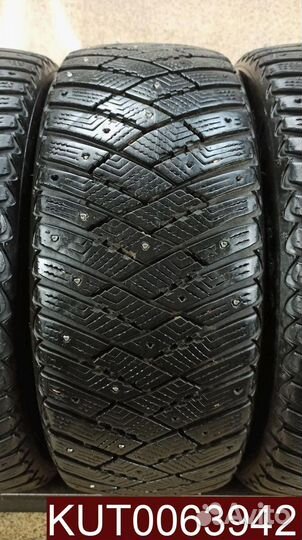 Goodyear Ultragrip Ice Arctic 215/55 R17 107U