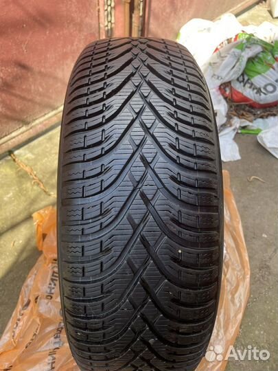 Шины зимнте новые R15