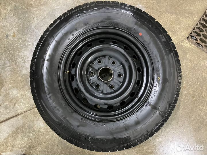 Запаска докатка на Mitsubishi 215/80/16 6x139.7