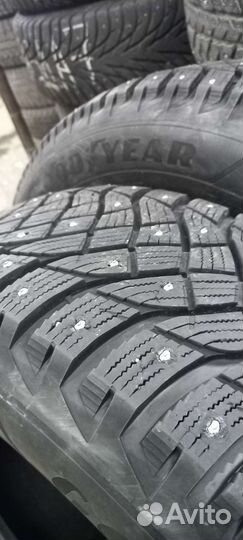 Goodyear UltraGrip Arctic 2 265/60 R18 114T