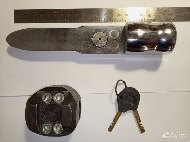 Блокиратор на руль