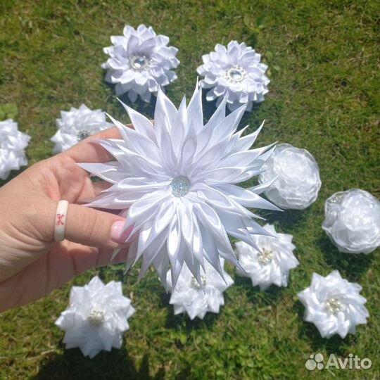 Банты белые