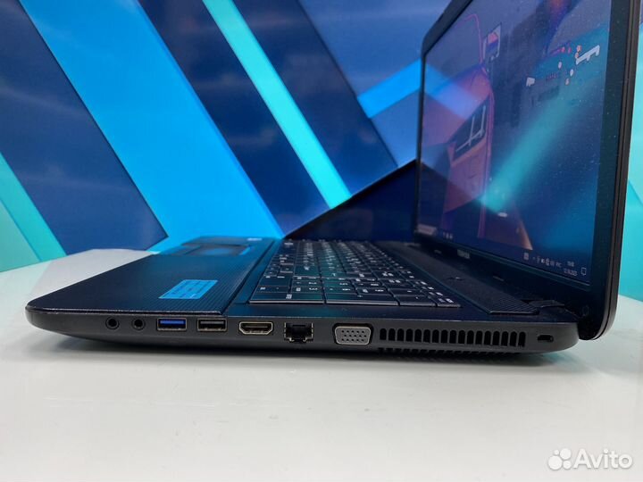 Офисный Toshiba 17.3