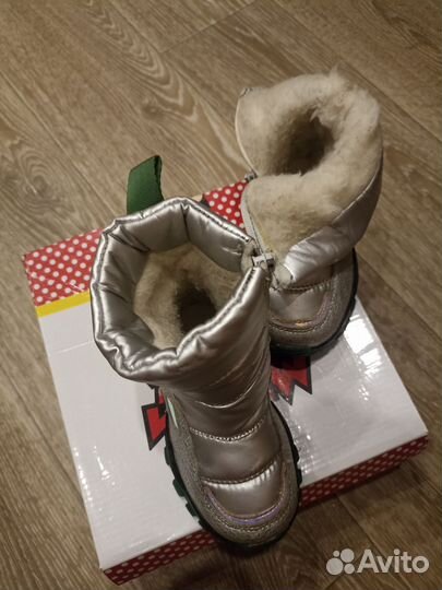 Зимние сапоги для девочки