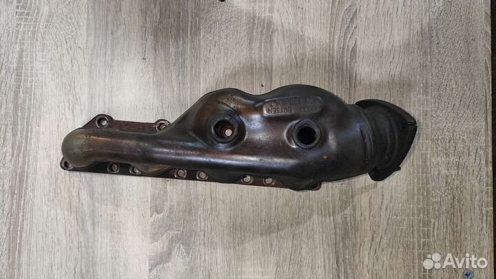 Выпускной коллектор правый Туарег
