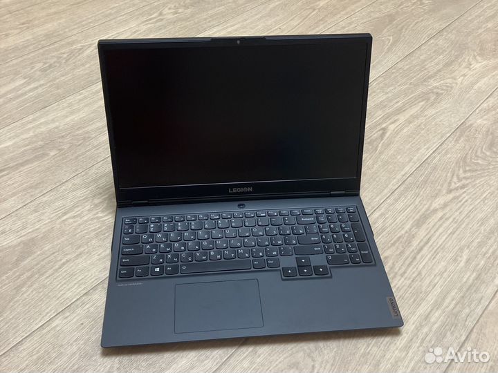 Ноутбук Lenovo Legion 5 15ARH05 в разборе