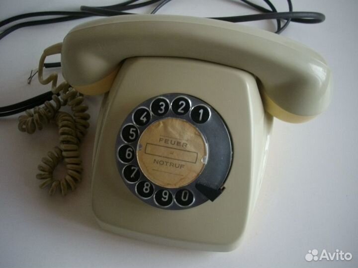 Телефонный аппарат