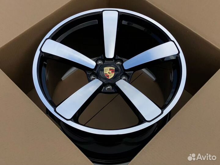 Кованые диски Porsche Cayenne R22