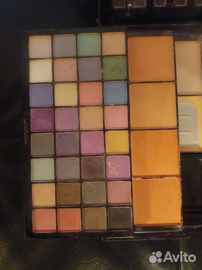 Тени для век