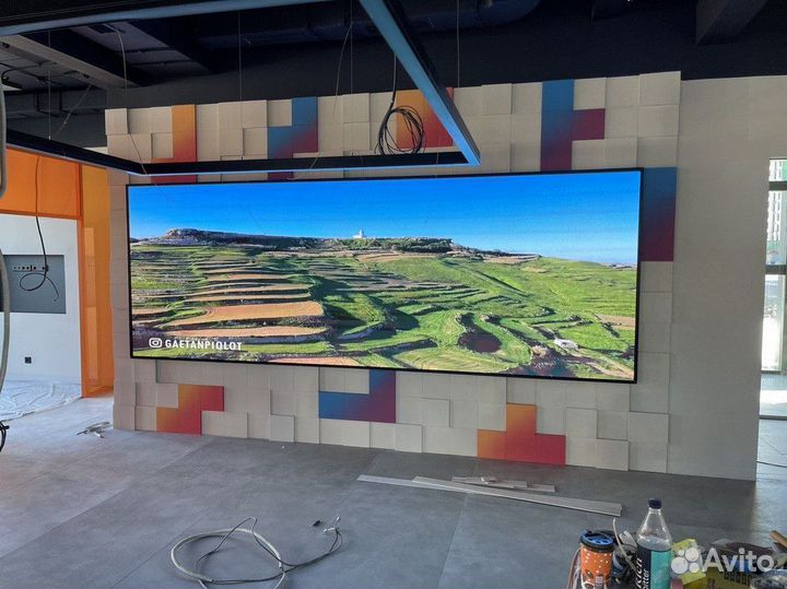 Светодиодный LED экран / Светодиодная панель