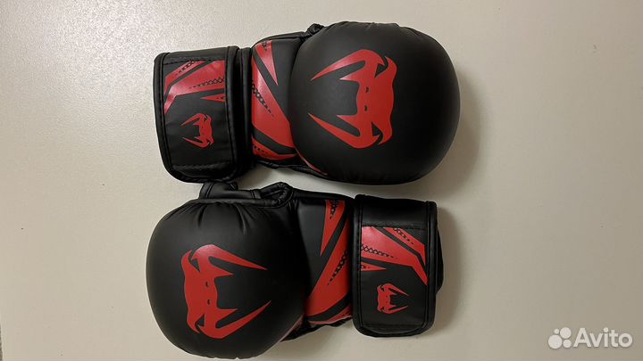 Перчатки для мма