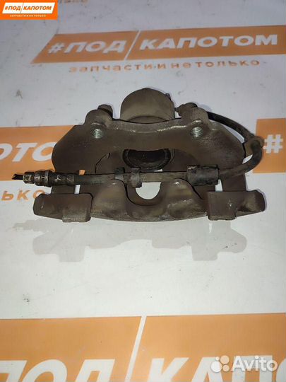 Суппорт тормозной передний правый Ford Focus 3