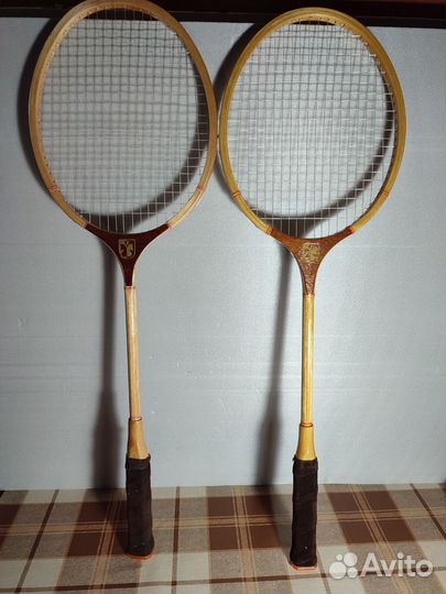 Ретро Ракетки для бадминтона и большого тенниса