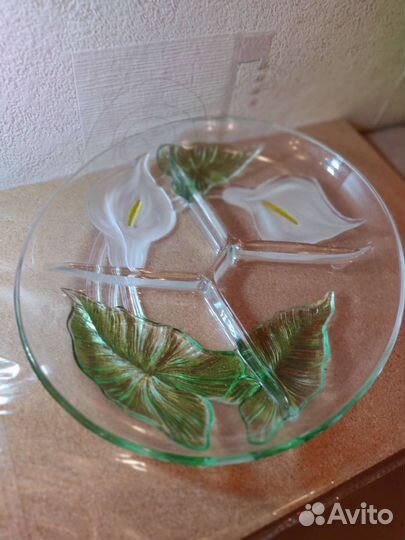 Менажница из цветного стекла