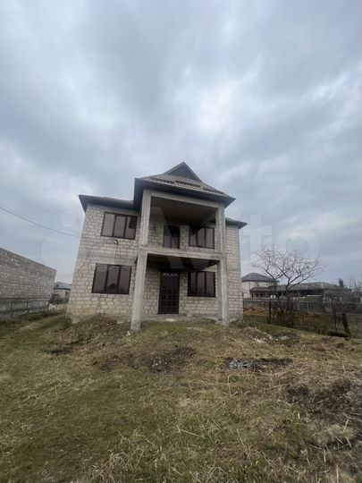 Дом 230 м² на участке 8 сот.